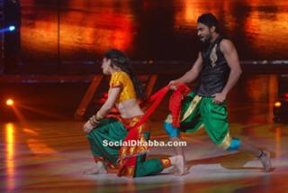 Drashti Dhami feet photo 3
