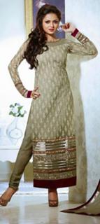 Drashti Dhami feet photo 10