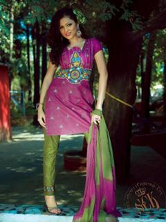 Drashti Dhami feet photo 2