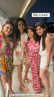 Drashti Dhami feet photo 4