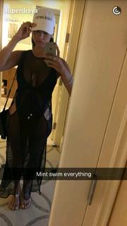 Draya Michele feet photo thumbnail