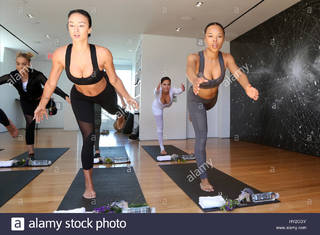 Draya Michele feet photo thumbnail