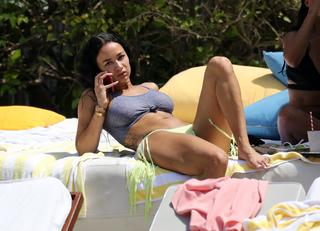 Draya Michele feet photo thumbnail