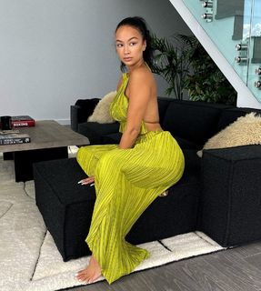 Draya Michele feet photo thumbnail
