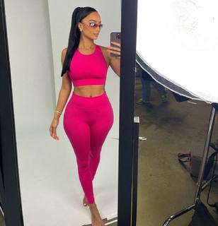 Draya Michele feet photo thumbnail