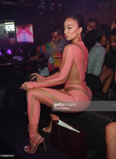Draya Michele feet photo thumbnail