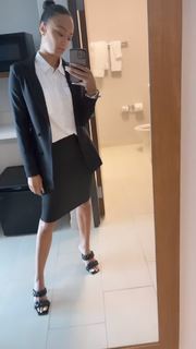 Draya Michele feet photo thumbnail