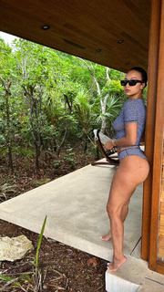 Draya Michele feet photo thumbnail