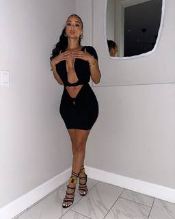 Draya Michele feet photo thumbnail