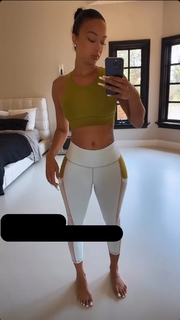 Draya Michele feet photo thumbnail