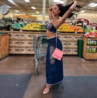 Draya Michele feet photo thumbnail