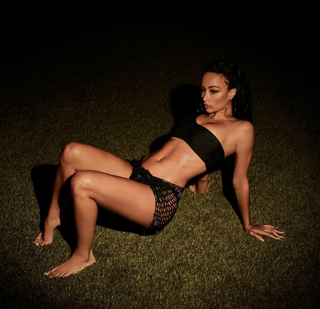 Draya Michele feet photo thumbnail