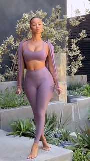 Draya Michele feet photo thumbnail