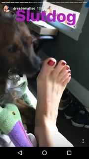 Drea de Matteo feet photo thumbnail