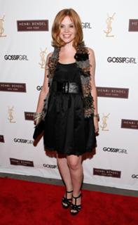 Dreama Walker feet photo 19