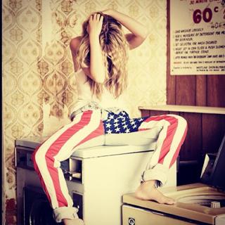 Dree Hemingway feet photo 1