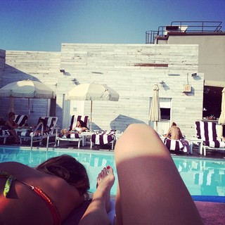 Dree Hemingway feet photo 13