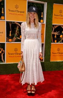Dree Hemingway feet photo 12