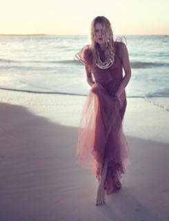 Dree Hemingway feet photo 2