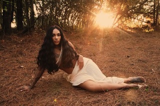 Dreka Gates feet photo 13