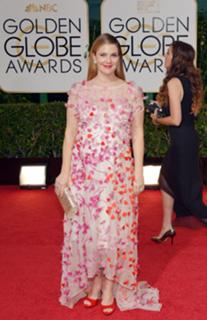 Drew Barrymore feet photo thumbnail