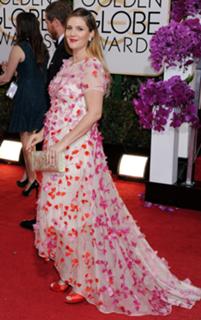 Drew Barrymore feet photo thumbnail