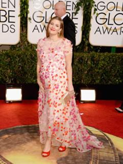 Drew Barrymore feet photo thumbnail
