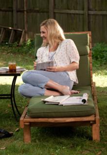 Drew Barrymore feet photo thumbnail