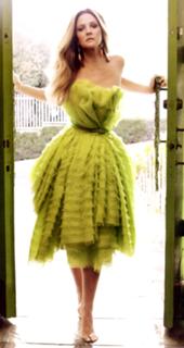 Drew Barrymore feet photo thumbnail