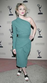 Drew Barrymore feet photo thumbnail