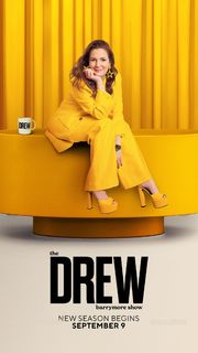 Drew Barrymore feet photo thumbnail