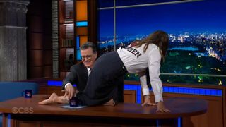 Drew Barrymore feet photo thumbnail