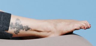 Drew Barrymore feet photo 18