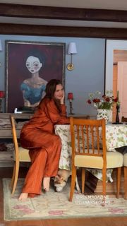 Drew Barrymore feet photo 4