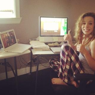 Drew Ryniewicz feet photo 20
