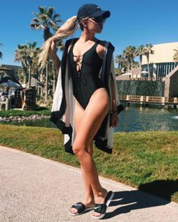 Drew Ryniewicz feet photo 8