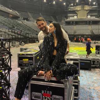 Dua Lipa feet photo thumbnail