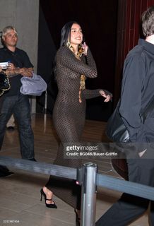 Dua Lipa feet photo thumbnail