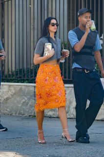 Dua Lipa feet photo thumbnail