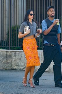 Dua Lipa feet photo thumbnail