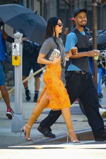 Dua Lipa feet photo thumbnail