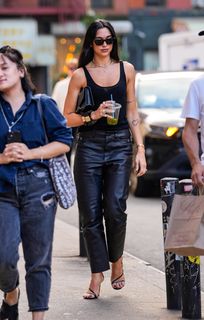 Dua Lipa feet photo thumbnail
