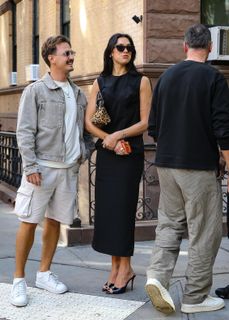 Dua Lipa feet photo thumbnail