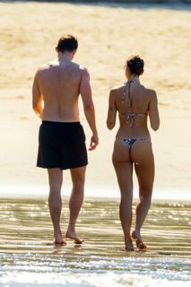 Dua Lipa feet photo 9