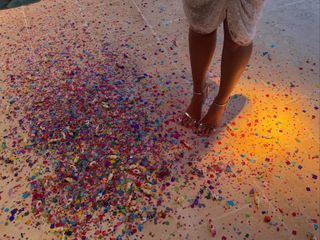 Dua Lipa feet photo 8