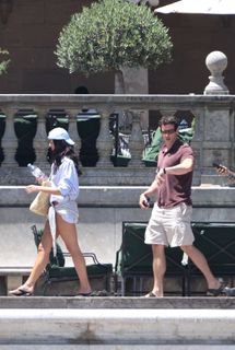 Dua Lipa feet photo 8