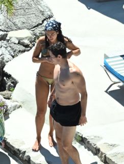 Dua Lipa feet photo 17