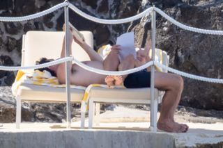 Dua Lipa feet photo 16