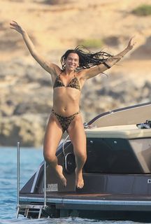 Dua Lipa feet photo 6