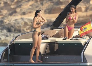 Dua Lipa feet photo 16
